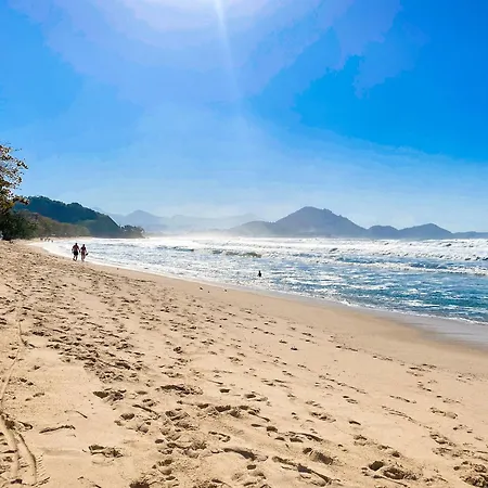 Temporada Praia das Toninhas Ubatuba 304-2